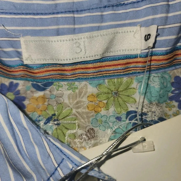 NWT 3J Johnny Was Button Up Top Small Blue Embroidered Paisley Pattern - Picture 8 of 10